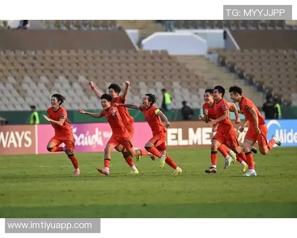 加比亚谈更衣室氛围不佳期待全队共同努力赢得比赛